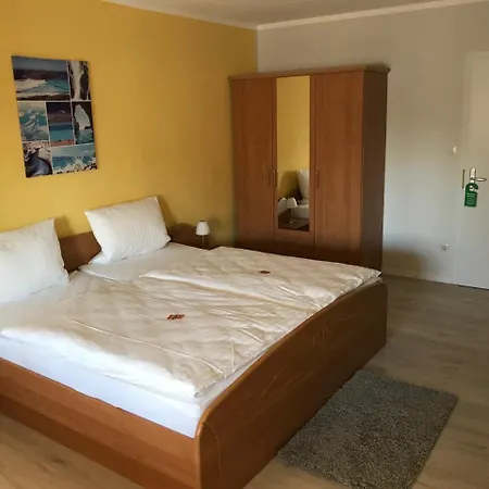 Zum Ochsen ホテル